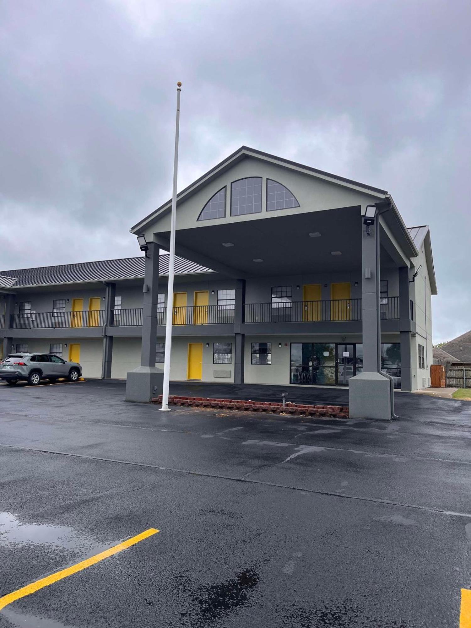 Surestay By Best Western Mcalester (Adults Only) Exteriör bild